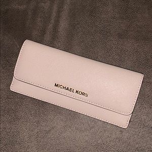 Michael Kors slim wallet